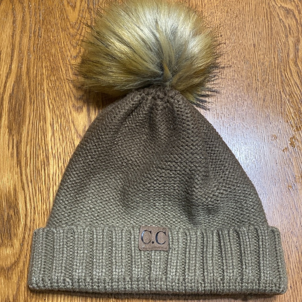 C.C brown & tan ombré faux fur Pom Pom knit stocking cap one size fits most